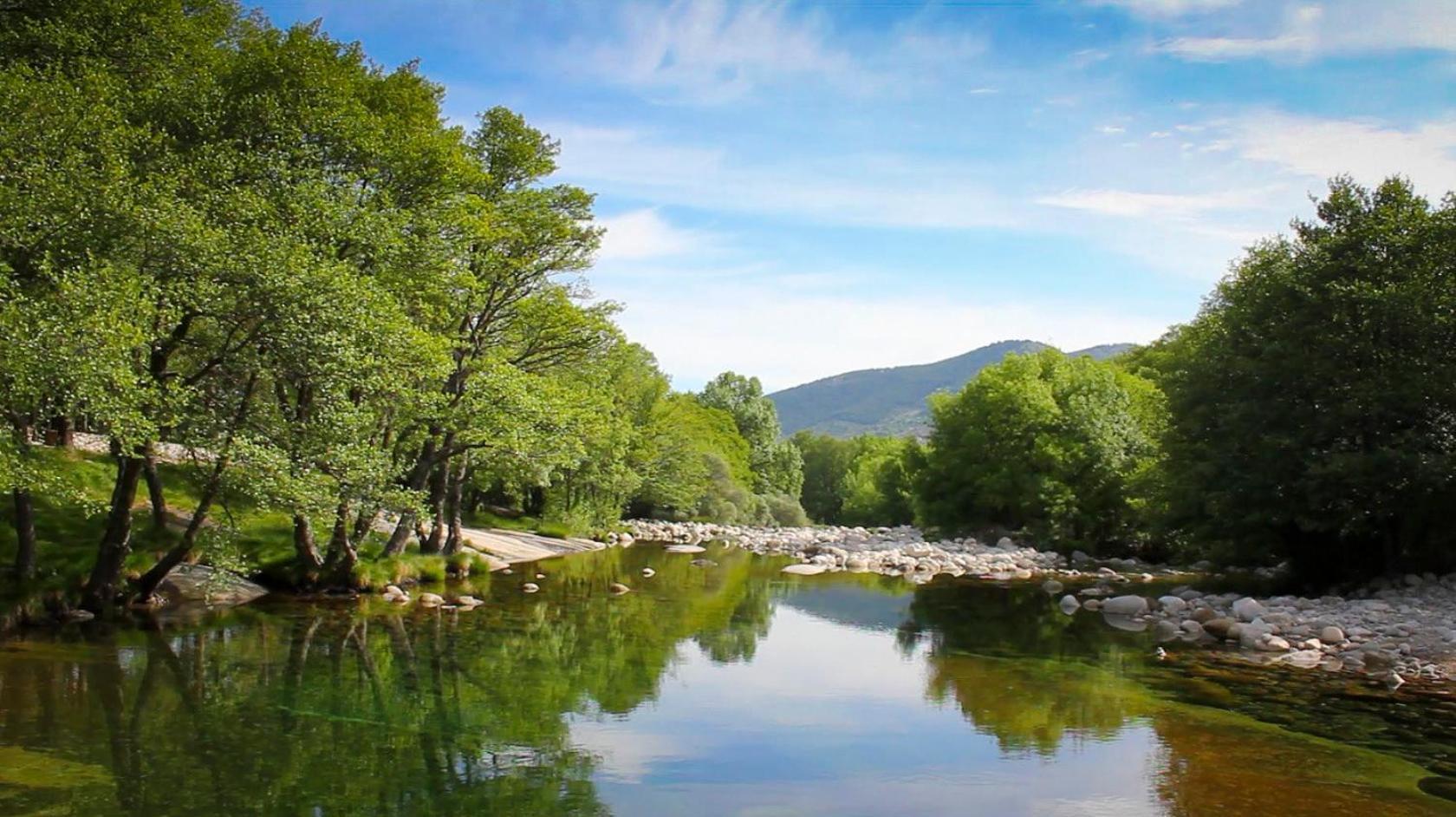 Remanso De Gredos Affittacamere Navalonguilla Esterno foto